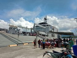 TNI – AL Adakan  Vaksin Diatas Kapal Perang Teluk Banten 516.