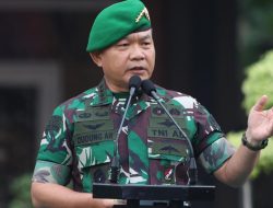 Kasad Serahkan Gam PNS TNI AD dan Launching Super APPS ETWP