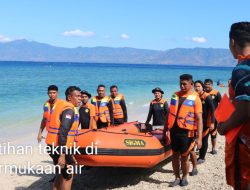 50 Peserta Pelatihan Potensi SAR Melakukan Praktik Teknik
